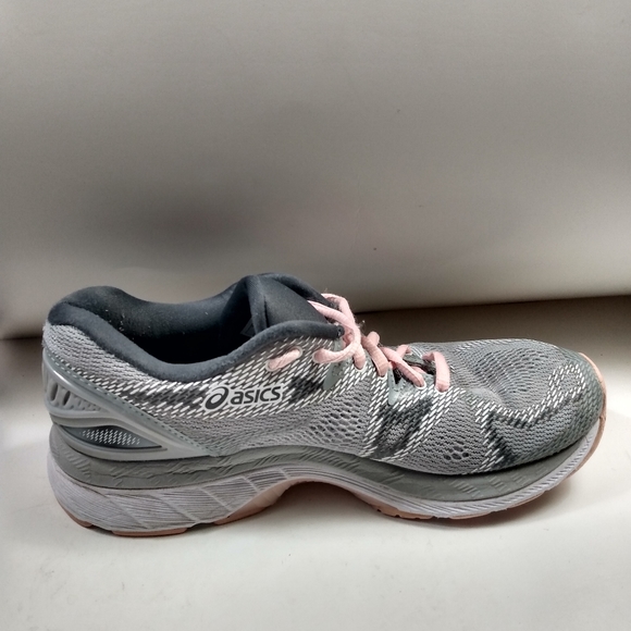 Asics Gel- Nimbus 20 Running Shoes Women's sz 7 - Picture 6 of 11